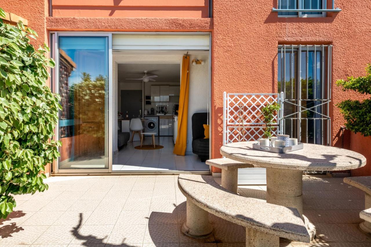 A L'Ombre Du Murier Apartman Le Barcarès Kültér fotó
